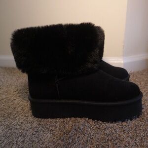 Danskin Black Fur-Trimmed Winter Boots